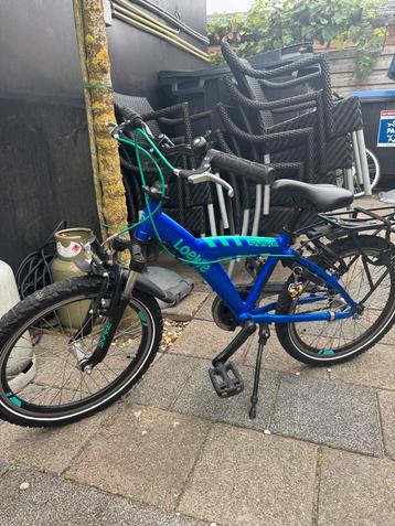 Loekie Snake 22 inch - Jongensfiets Zo Goed Als Nieuw beschikbaar voor biedingen
