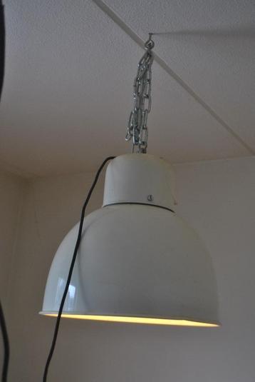 Hanglamp, metaal, industrieel, 43 cm hoog, diameter 42 cm beschikbaar voor biedingen