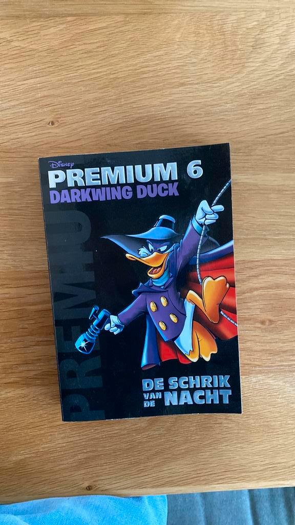 Donald Duck Premium Darkwing Duck Pocket, Boeken, Stripboeken, Zo goed als nieuw, Eén stripboek, Ophalen of Verzenden