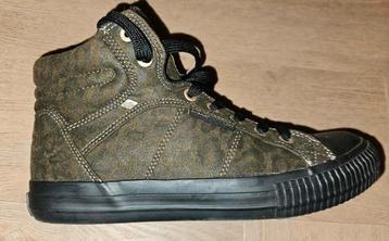 British Knights mt40/41 beschikbaar voor biedingen