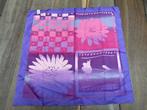 3 Suisses Vierkante sjaal paars fuchsia roze zijdeachtig, Kleding | Dames, Verzenden, Sjaal, Gedragen, Maat 46/48 (XL) of groter