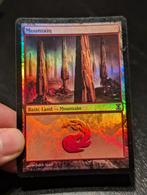 MTG Mountain Foil - Timeshifted, Ophalen of Verzenden, Gebruikt, Losse kaart, Foil