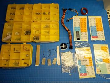 Tamiya & Carson (Truck & MFC) onderdelen en stickers beschikbaar voor biedingen