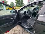 Hyundai i40 Wagon 1.6 GDI Blue Business Edition, Auto's, Hyundai, Voorwielaandrijving, Euro 5, 4 cilinders, Zwart