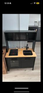Opgepimpte kinder keuken, Ophalen