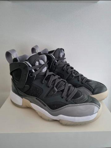 Nike Jordan wmns jumpman two trey sneakers beschikbaar voor biedingen