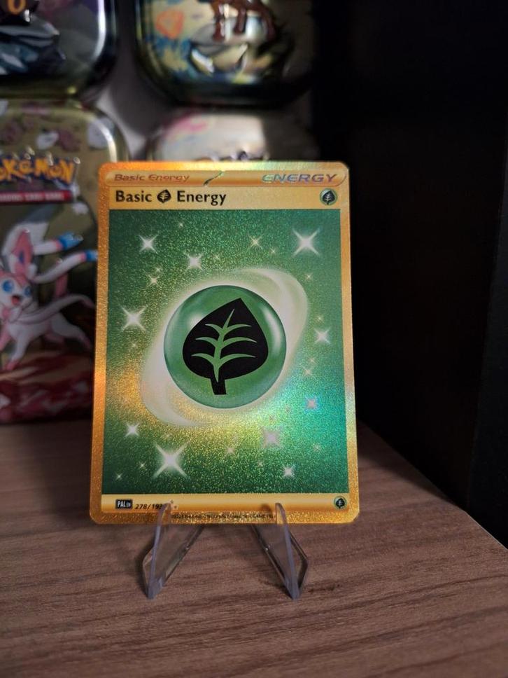 Gold Grass Energy - Paldea Evolved 278 NM/M, Hobby en Vrije tijd, Verzamelkaartspellen | Pokémon, Zo goed als nieuw, Losse kaart