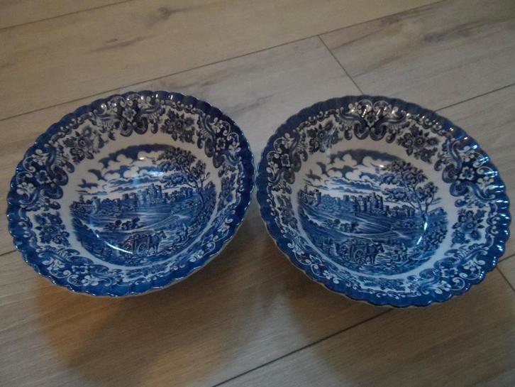 Engelse schalen - 2 stuks., Antiek en Kunst, Antiek | Schalen, Ophalen of Verzenden