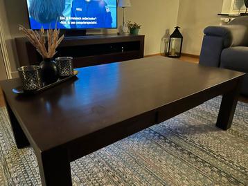 Donkerbruine salontafel met tv-kast (zie advertentie) beschikbaar voor biedingen