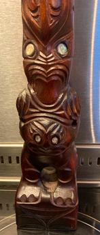 Beeld Maori Tiki Rotorua Nieuw Zeeland Abalone, Verzenden