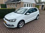 Volkswagen Polo 1.2 TSI Highline Autom. 2017, Auto's, Stof, Zwart, 4 cilinders, 1039 kg