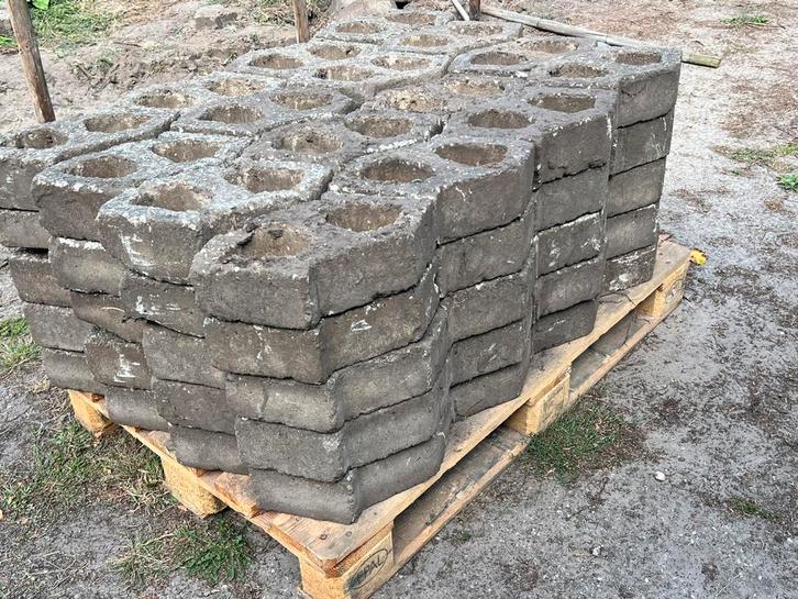 Grasstenen te koop, Tuin en Terras, Tegels en Klinkers, Gebruikt, Overige typen, Overige materialen, 10 m² of meer, Ophalen of Verzenden
