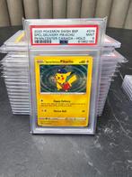 2020 Special Delivery Pikachu Holo #074 PSA 9, Hobby en Vrije tijd, Verzamelkaartspellen | Pokémon, Ophalen of Verzenden, Losse kaart