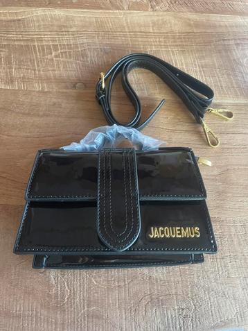 Jacquemus handtas beschikbaar voor biedingen