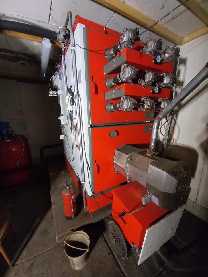 Pelletkachel, groot, voor bedrijf ed: HTMAXPel GL200 200kW, Huis en Inrichting, Kachels, Gebruikt, Vrijstaand, Pelletkachel, Overige brandstoffen