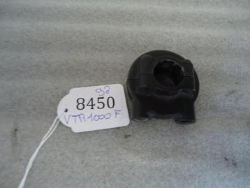 VTR1000F 1997 - 2006 Honda Gashendelhouder D1-15796 beschikbaar voor biedingen