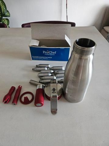 ISI Slagroomspuit met Patronen beschikbaar voor biedingen