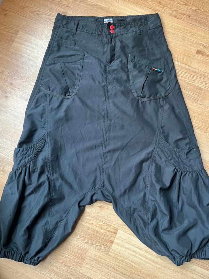 Kanabeach circus S harembroek, Kleding | Dames, Broeken en Pantalons, Gedragen, Maat 36 (S), Zwart, Lang, Ophalen of Verzenden