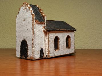 Kerkje van hout - Jaren '40/'50 beschikbaar voor biedingen