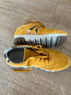 Gele sneakers van Tamaris, maat 37, Ophalen of Verzenden, Zo goed als nieuw, Sneakers of Gympen, Geel