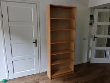 BILLY boekenkast (202cm x 80cm x 28cm) beschikbaar voor biedingen