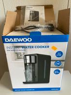 DAEWOO waterkoker 2,5 liter. Nieuw in doos., 2 liter of meer, Ophalen of Verzenden, Nieuw