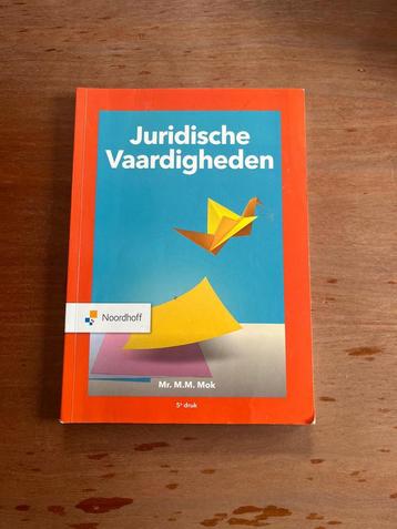 Juridische vaardigheden beschikbaar voor biedingen