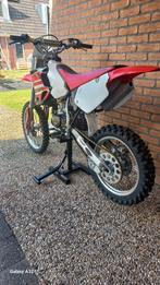 Honda Cr80 Crossmotor - Klaar voor het circuit!, Fietsen en Brommers, Brommers | Crossbrommers, Ophalen, 6 versnellingen, Honda