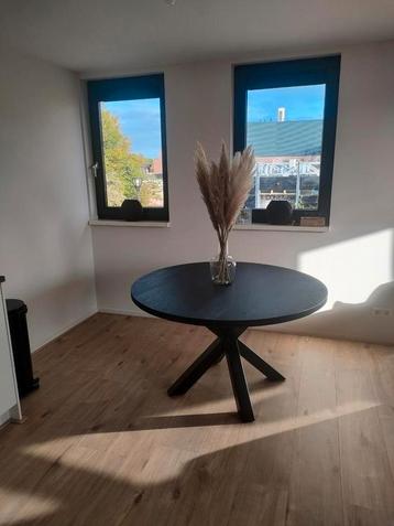 Ronde eetkamertafel 130cm  beschikbaar voor biedingen