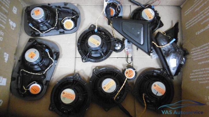 Harman Kardon versterker en speakerset BMW 5-serie F11 -F10, Auto diversen, Autoradio's, Ophalen of Verzenden