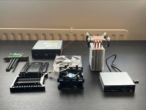 Diverse computeronderdelen (DVD RW drive, wifi kaart etc), Computers en Software, Overige Computers en Software, Gebruikt, Ophalen of Verzenden
