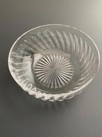 Beautiful cut crystal serving bowl - kristal schaal, Ophalen