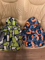 2 waterdichte jassen – maat 120 (6–7 jaar, Kinderen en Baby's, Ophalen of Verzenden, Zo goed als nieuw, Jongen, Jas