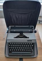 Typemachine Erika incl. voorraad nieuw lint, Ophalen, Gebruikt