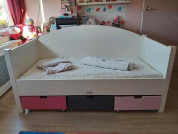 Bopita peuterbed met: bedlades, matras, aerosleep, hoeslaken beschikbaar voor biedingen