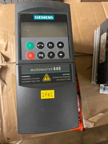 2x frequentie SIEMENS beschikbaar voor biedingen