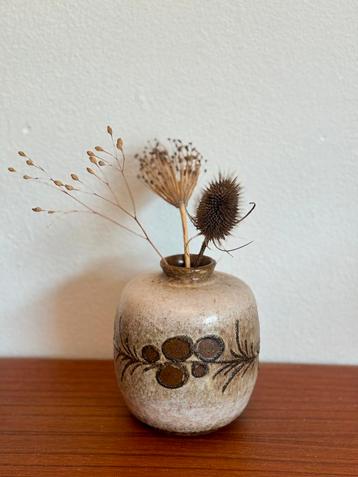 Vintage Westgermany Strehla vaas beschikbaar voor biedingen