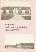 Een eeuw onderwijzersopleiding in Heerenveen. Drs. J.P. Paul, Ophalen of Verzenden, Zo goed als nieuw