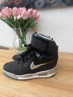 Nike Air Revolution Sky High, Kleding | Dames, Schoenen, Verzenden, Nike, Sneakers of Gympen, Zo goed als nieuw