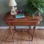 Lucky Vintage Franse antieke of brocante Schrijftafel, Ophalen