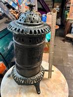 Gietijzeren olie kacheltje, Huis en Inrichting, Kachels, Ophalen, Zo goed als nieuw, Overige brandstoffen, Petroleumkachel