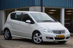 Mercedes-Benz A-Klasse 160 Business Class Avantgarde NAVI |, Auto's, Mercedes-Benz, Zwart, 4 cilinders, Navigatiesysteem, Leder en Stof