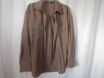 nieuwe taupe wat oversized  blouse met L beschikbaar voor biedingen