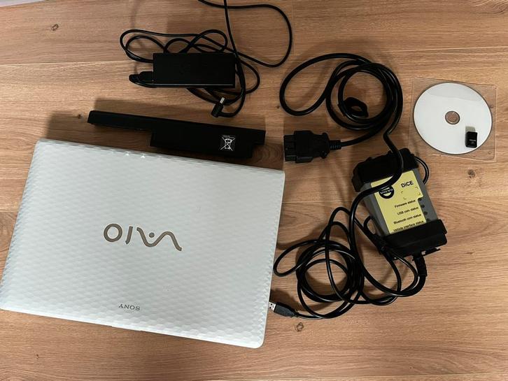 Volvo VIDA VDash Dice met Laptop en installatie usb en cd, Auto diversen, Autogereedschap, Zo goed als nieuw, Ophalen of Verzenden