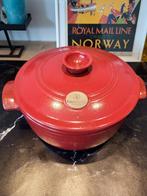 Emile Henry pan 24cm diameter zgn, Ophalen of Verzenden, Zo goed als nieuw, Koekenpan of Braadpan