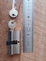 WDS cilinderslot 60mm met 2 sleutels, Gebruikt, Ophalen of Verzenden, Slot
