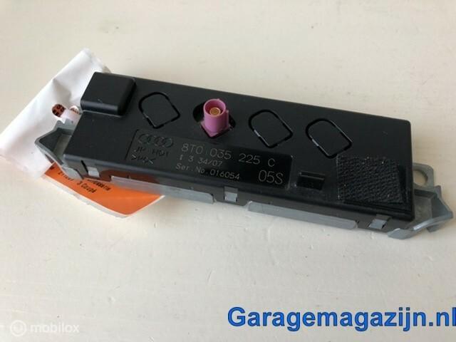 Antenne versterker origineel 8T0035225C Audi A5 B8, Auto-onderdelen, Elektronica en Kabels, Audi, Gebruikt, Ophalen of Verzenden