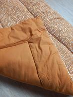 Boxkleed, 75x90, geel/geel met stippen, Ophalen, Zo goed als nieuw, Rechthoekig, Boxkleed