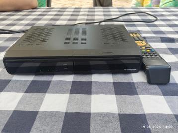 Reebox 4200pr met afstandsbediening.  beschikbaar voor biedingen