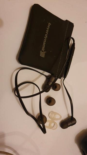 Beyerdynamic Byron BT Bluetooth headsetje in-ear